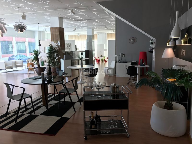 Foto 23b76e95-25fd-4fdc-b895-23e21314e6ab. Local comercial a Zona Nord Alcoi