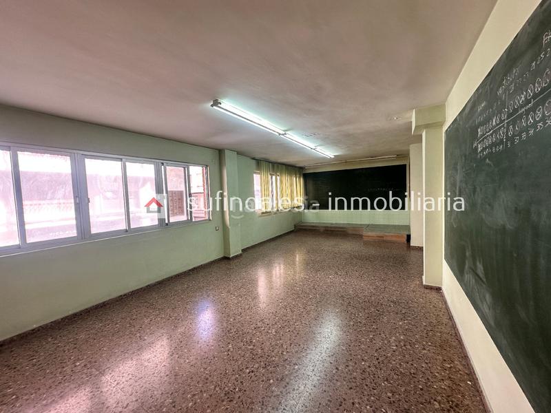 Foto 293fdd30-7606-4ed7-956a-44a82ff1859d. Ufficio in Eixample Alcoi