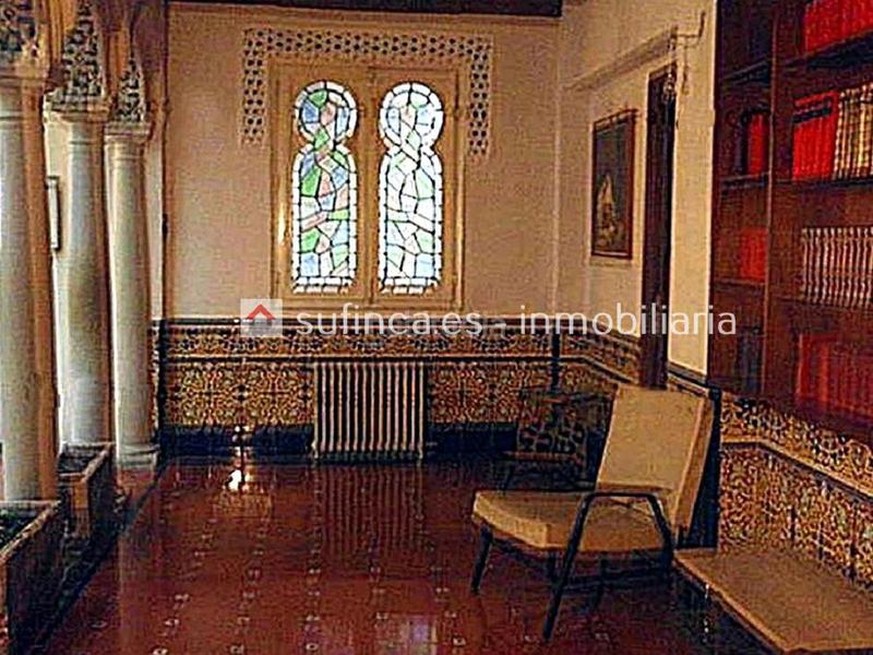 Foto f9515e70-7489-4d96-8d9f-d0db42cb3a7c. Casa amb calefacció aparcament a Eixample Alcoi