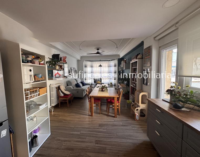 Foto 6618de69-ce9f-495a-916e-1058a96a6d27. Appartement avec chauffage dans Eixample Alcoi