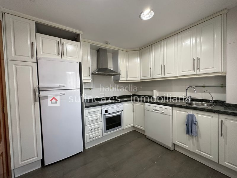 Foto ff8ca393-bc14-4283-9713-92663d6855de. Pis amb calefacció a Centre-Zona Alta Alcoi