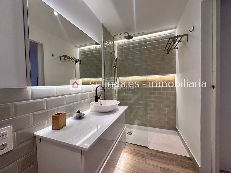 Foto cb9102bb-f96d-4b44-9b8c-bc60f52d6e36. Pis amb calefacció a Eixample Alcoi