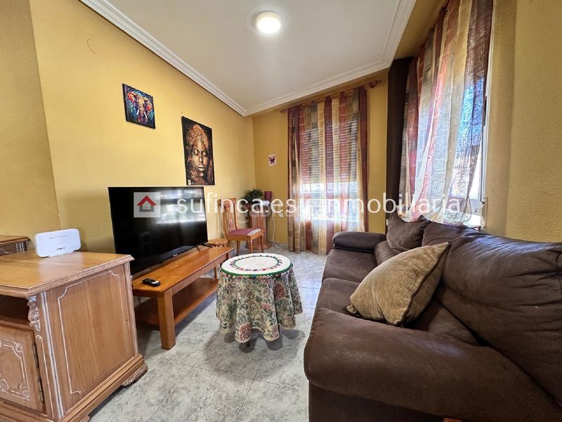 Foto b7aef36c-f76f-449f-b638-5093860e044f. Pis a Zona Nord Alcoi