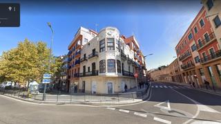 Lloguer Local Comercial a Ronda de la feria 1