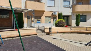Geschäftsraum in Plaza los palacios 24