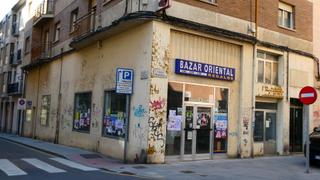 Lloguer Local Comercial a Calle traviesa 4. Local junto al mercado de abastos