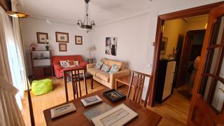 Location Appartement  Avenida del príncipe de asturias 7. Piso con 2 dormitorios y 2 garajes en parque de la marina