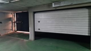 Miete Autoparkplatz in Avenida del príncipe de asturias 7. Garaje para 2 coches grandes en parque de la marina