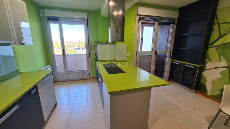 Foto a258b6f9-bb8b-4396-bedb-31ad6f4ed0e3. Alquiler piso en calle de salamanca 80 atico con 2 dormitorios en Pinilla en Zamora