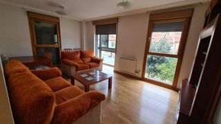 Lloguer Pis a Plaza santo tome 14. Piso con 3 dormitorios 2 baños y garaje en puertanueva
