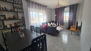 Pis  Calle de núñez de balboa. Piso con 3 dormitorios en zona clinico