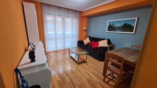 Location Appartement à Calle pablo morillo 41. Apartamento con 1 dormitorio garaje y trastero centrico
