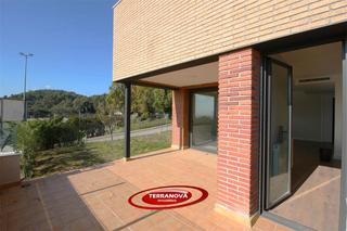 Casa in Passatge santa creu 92. Última vivienda de la promoción