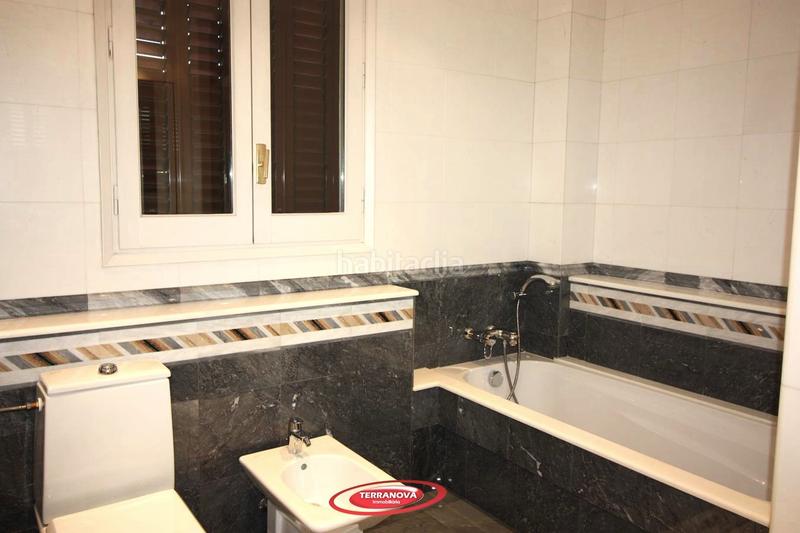 Foto 2dae514c-46f3-44ae-9aad-6a3b111de594. Casa en Ametlla del Vallès (L´)