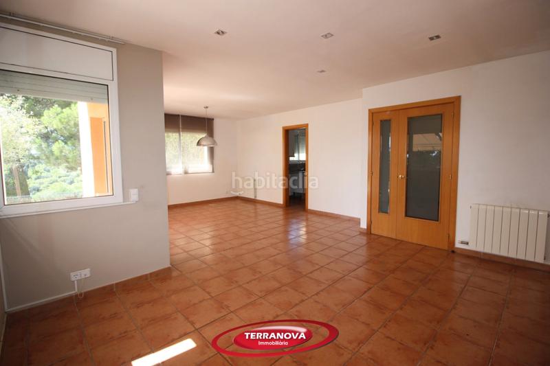 Foto 0535bcc1-b8ff-459b-b7da-ac6e3e296127. Casa con riscaldamento parcheggio piscina in Ametlla del Vallès (L´)