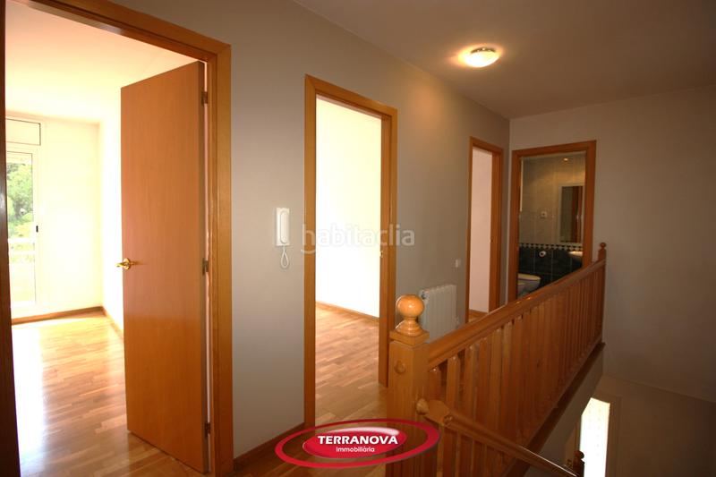 Foto ee0baa87-c52c-4227-ad59-975a57e5df32. Casa con riscaldamento parcheggio piscina in Ametlla del Vallès (L´)