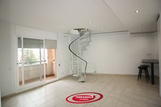 Etagenwohnung in Centre