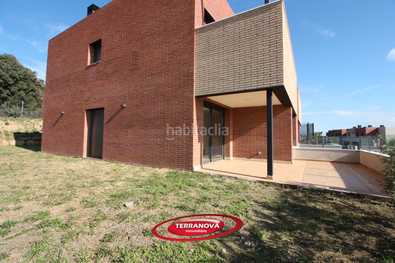 Foto a20749c0-b1f4-497a-ab18-4e862d8573f0. Promoció PROMOCIÓN PLA DE LA VIOLONA a Ametlla del Vallès (L´). Habitatges d´obra nova