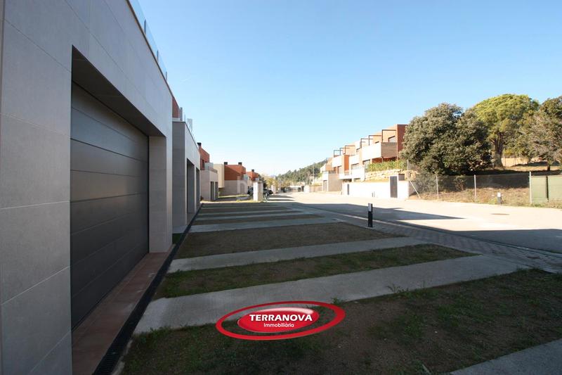 Foto b638cfc7-ec56-4905-bf9a-b215c352e868. Promotion PROMOCIÓN PLA DE LA VIOLONA dans Ametlla del Vallès (L´). Logements de biens neufs