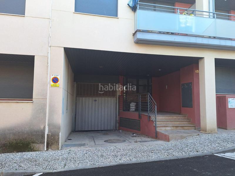 Foto 4caef83f-6f15-4171-98d6-ac33893820c7. Edifici a Cadrete