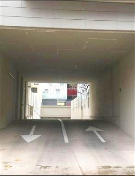 Foto 05564882-4237-491e-93c7-ab037942e405. Alquiler parking coche garaje en alquiler en Romareda en Zaragoza