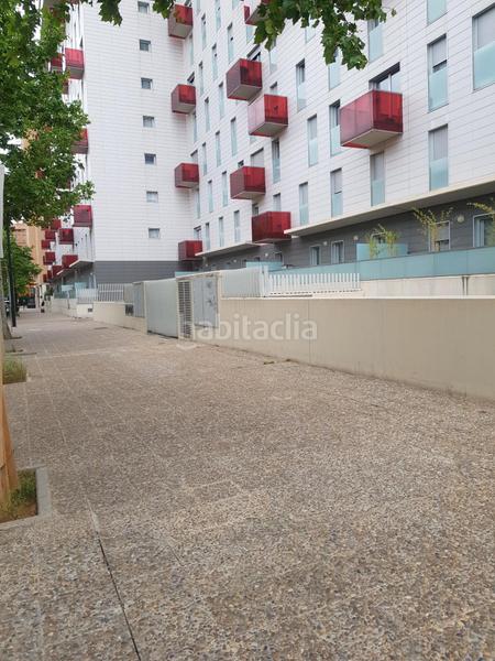 Foto db3449e9-d3fe-46e3-bbc9-9d69a39fbce0. Lloguer aparcament cotxe a Romareda Zaragoza
