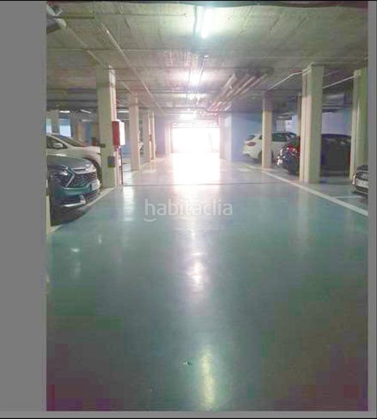 Foto c0b3c54e-4000-4610-a8c9-c89677199ee0. Alquiler parking coche alquiler de garaje en Romareda en Zaragoza