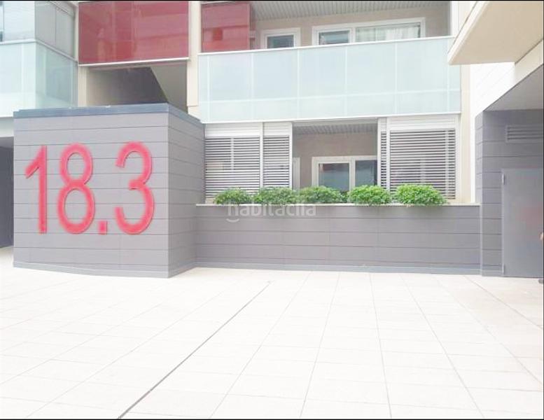 Foto c1fa8096-20ef-4f10-95f7-8dd1e6c5d05b. Alquiler parking coche alquiler de garaje en Romareda en Zaragoza