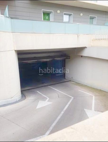 Foto d73d6293-e7aa-473f-9dc5-45f3cb2c7809. Alquiler parking coche alquiler de garaje en Romareda en Zaragoza