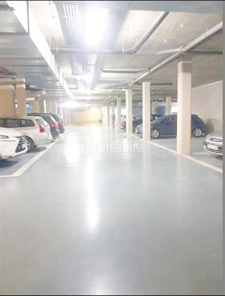 Foto 9f351442-b4ec-4a9b-9cd6-8039f05ae78a. Location parking voiture dans Romareda Zaragoza