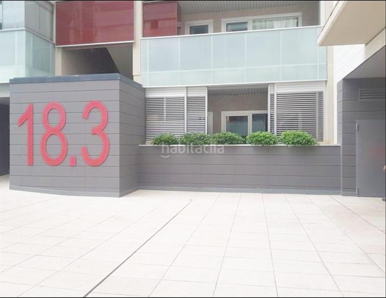 Foto bef96813-f50c-4744-ab45-a397f85a6301. Alquiler parking coche alquiler de garaje en Romareda en Zaragoza