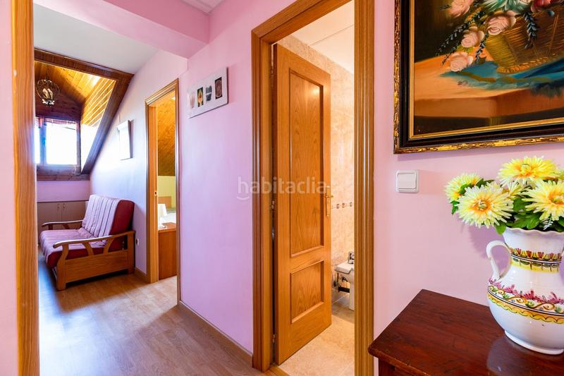 Foto 692a56b0-30f6-4f5e-aa2b-c545f75f8f26. Edifici a carretera pamplona 47 a Puente la Reina de Jaca