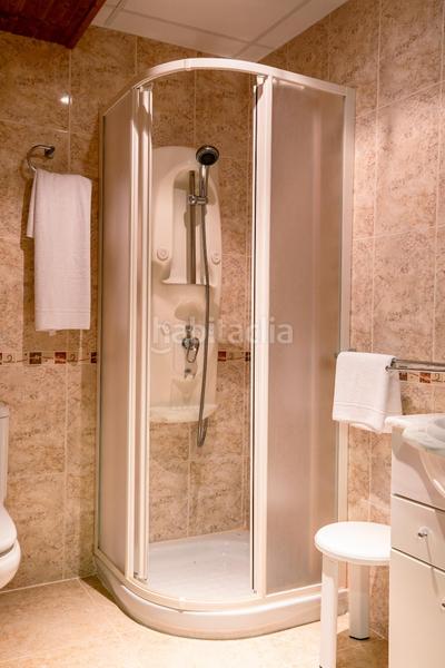 Foto 72bde77e-ae20-43eb-a6ce-553d0535030d. Edifici a carretera pamplona 47 a Puente la Reina de Jaca