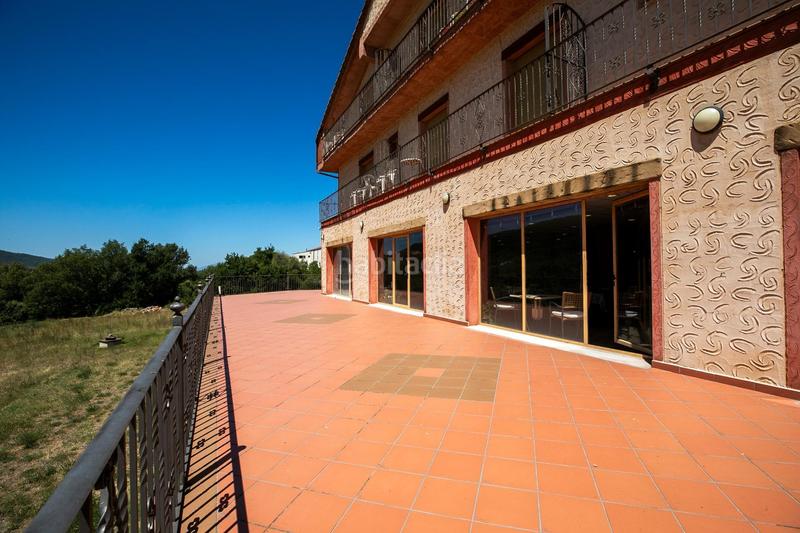 Foto dbbf72d0-bb87-4f1c-9e7e-a02333983617. Edifici a carretera pamplona 47 a Puente la Reina de Jaca