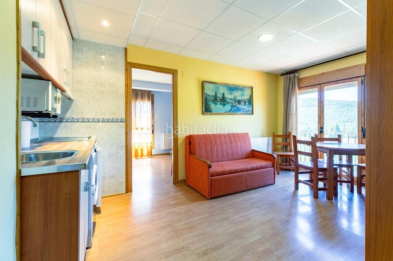 Foto e6153bbf-1081-4f3b-af7d-fa562b4131da. Edifici a carretera pamplona 47 a Puente la Reina de Jaca