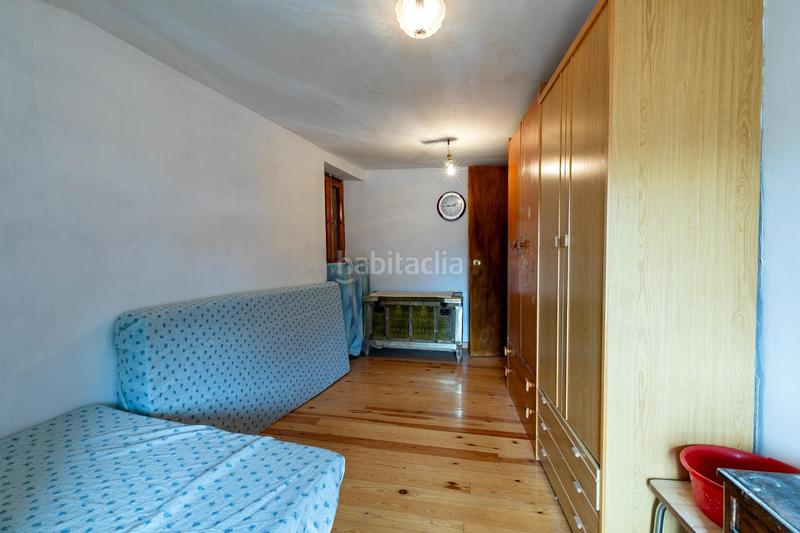 Foto c01dfe48-8eee-475b-ba1b-281d54b18d37. Casa en calle dr fleming 27 casa para rehabilitar y construir varios apartamentos en Biescas