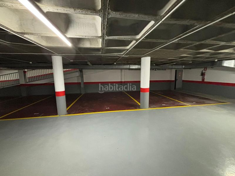 Foto 39f76f50-f135-4d80-864a-02c6bd5e0343. Parking voiture dans Grancasa Zaragoza