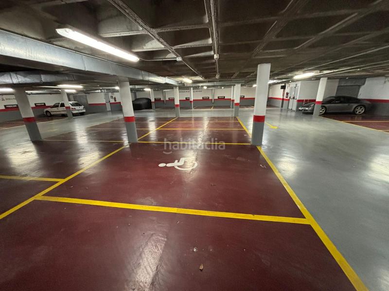 Foto 4b5504ae-56b0-45ce-b95f-38a8973db6e9. Parking voiture dans Grancasa Zaragoza