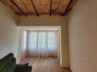 Location Appartement  Calle aranda (conde de). Descubre este elegante piso en el casco histórico de zaragoza.