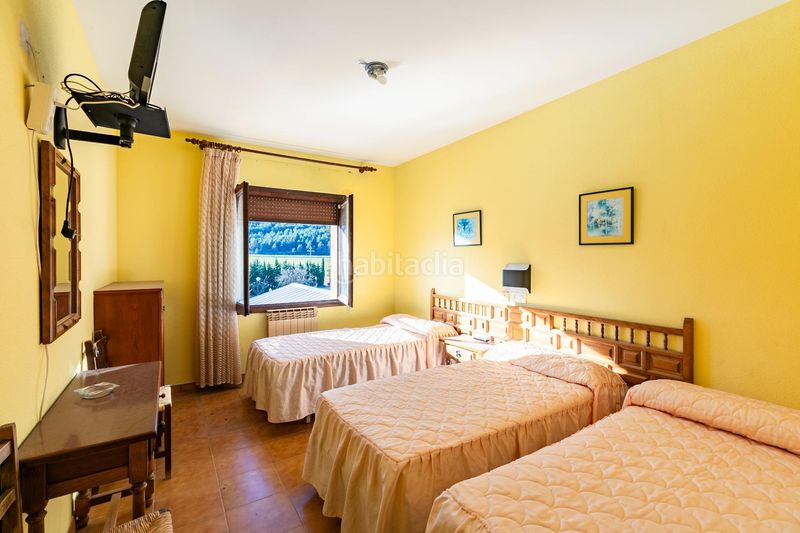 Foto 35e689d3-ca0e-43be-9873-58c51bc365c4. Edifici a Santa Cruz de la Serós