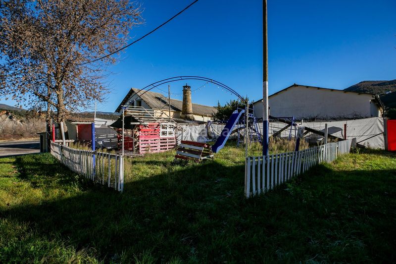 Foto 49878b11-201e-4efe-95ad-01f30a71b756. Edifici a Santa Cruz de la Serós