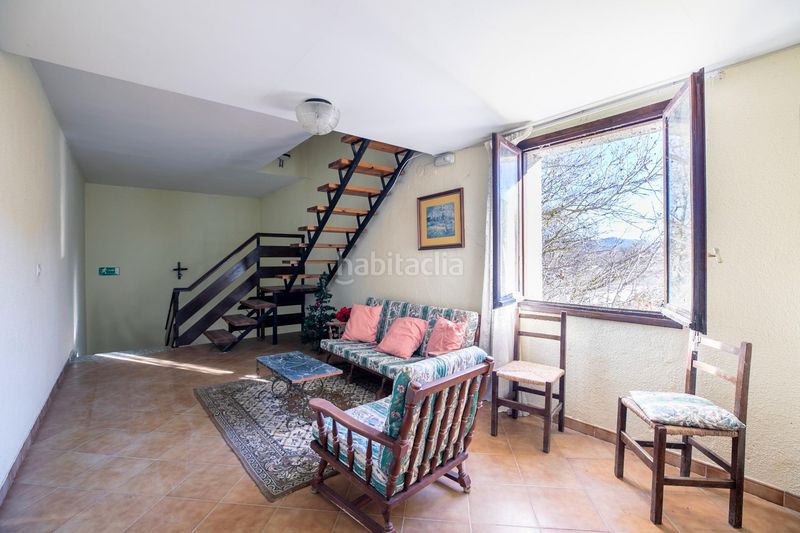 Foto 6bf28c83-89b5-47ca-acdd-25814d97d702. Edifici a Santa Cruz de la Serós