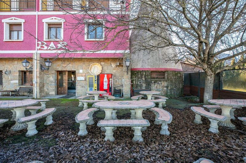 Foto b1aa2c1d-8424-48cb-a411-5a93d5e50892. Edifici a Santa Cruz de la Serós