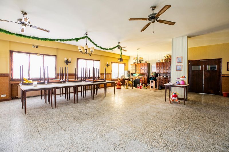 Foto b2aa5c53-9a65-4888-85e6-d4fe7c48de26. Edifici a Santa Cruz de la Serós