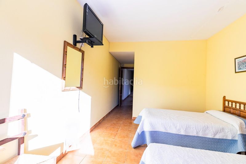 Foto b9a8902f-3b5e-41bb-b704-89e390e43d19. Edifici a Santa Cruz de la Serós