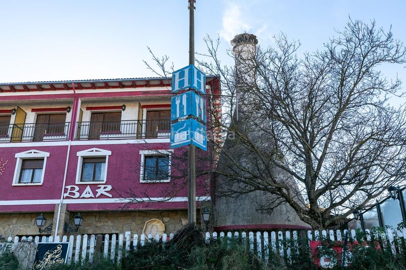 Foto c06dcb42-86d1-456c-ae19-60e826ff11f5. Edifici a Santa Cruz de la Serós