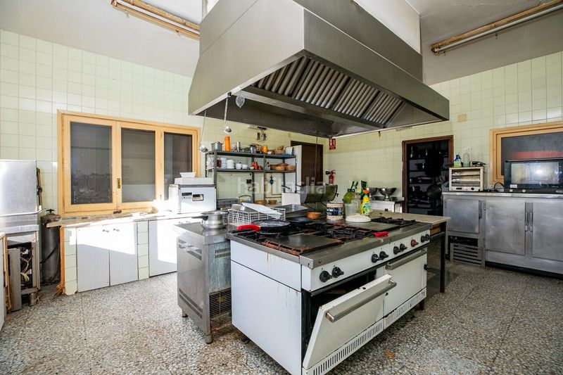 Foto dc72ecf4-5b40-4ce8-aca4-5e3f124bb70b. Edifici a Santa Cruz de la Serós