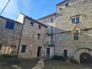 Casa  Calle san julian. Descubre una joya con infinitas posibilidades en el corazón de b