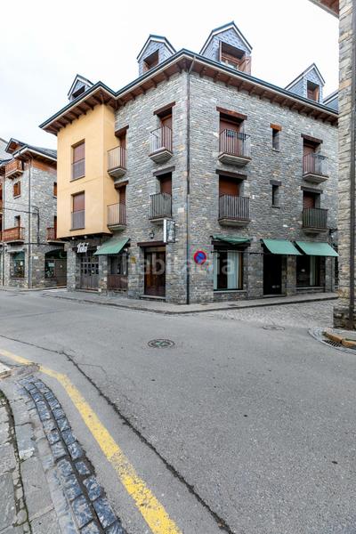 Foto bd6128db-05f6-483c-8471-1f79454b7738. Piso acogedor piso con encanto montañés en Biescas