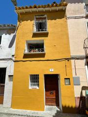 Mas en Calle escuer 7. Casa en venta en almudevar